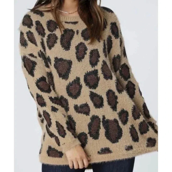 Altar’d State women’s leopard print long sleeve sweater.size small/medium - Picture 3 of 6